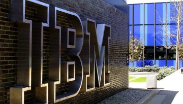 Συνεργασία IBM και Anthropic για ανάπτυξη επιχειρησιακού λογισμικού με έμφαση στην ασφάλεια και τη διακυβέρνηση