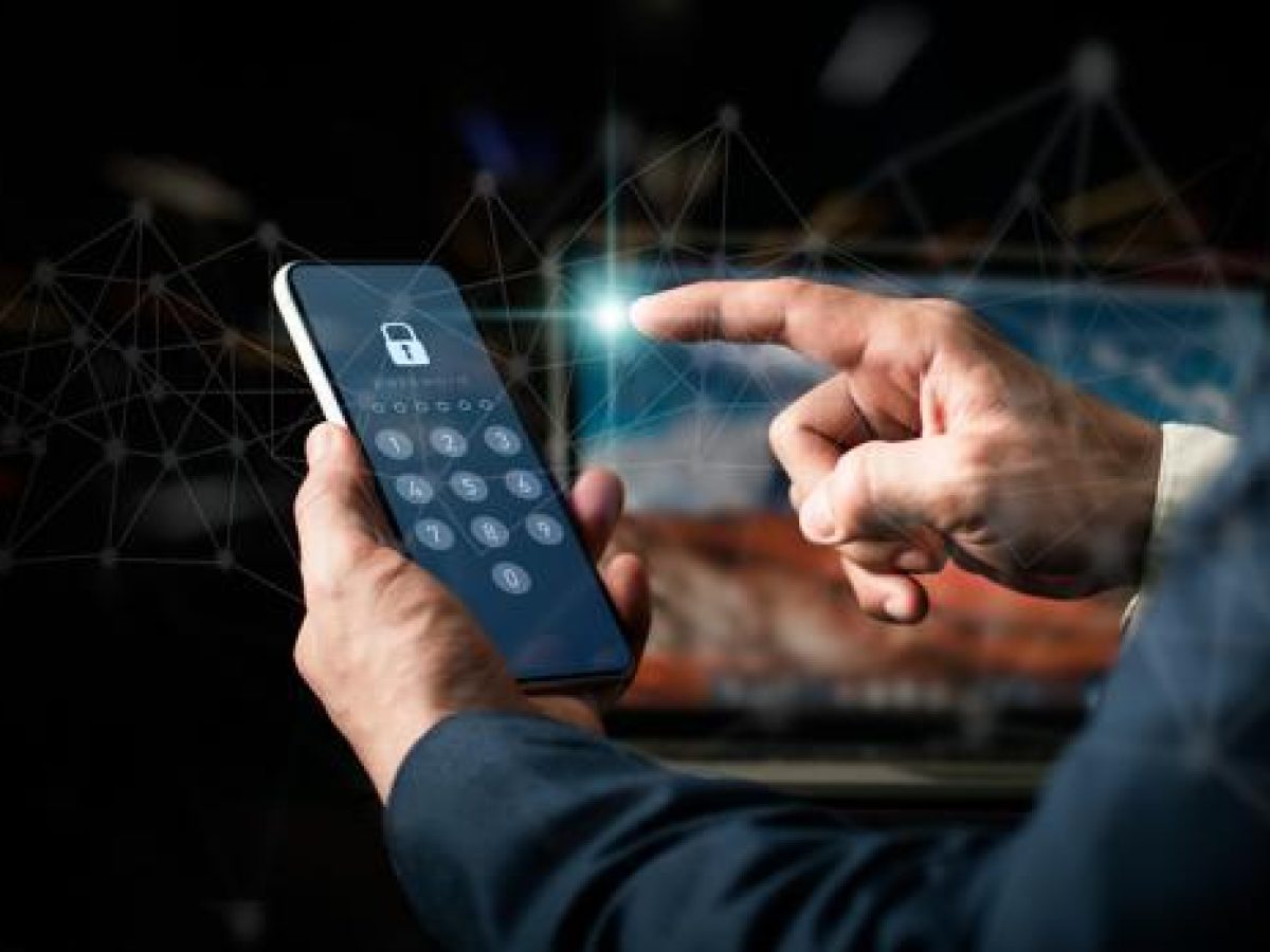 Έχασες το κινητό και είναι στο αθόρυβο; Το «κόλπο»  για να το βρεις σε 1 λεπτό!