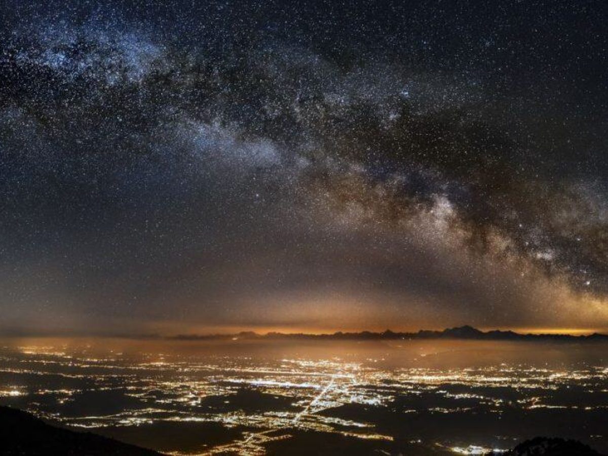 Η Big Tech χρηματοδοτεί το Σύμπαν: 1 δισ. δολάρια στο CERN για τον διάδοχο του LHC