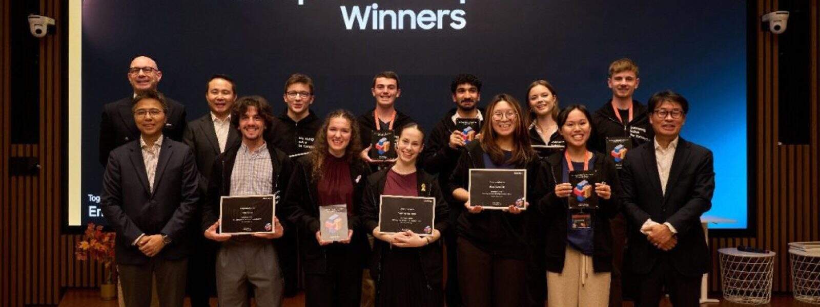 Οι νικητές του πρώτου ευρωπαϊκού διαγωνισμού “Solve for Tomorrow” της Samsung