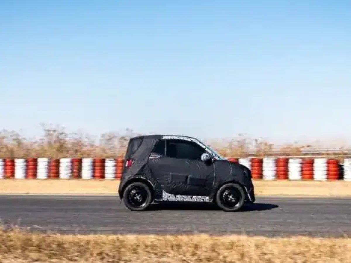 Η smart ετοιμάζει εντατικά το νέο Fortwo