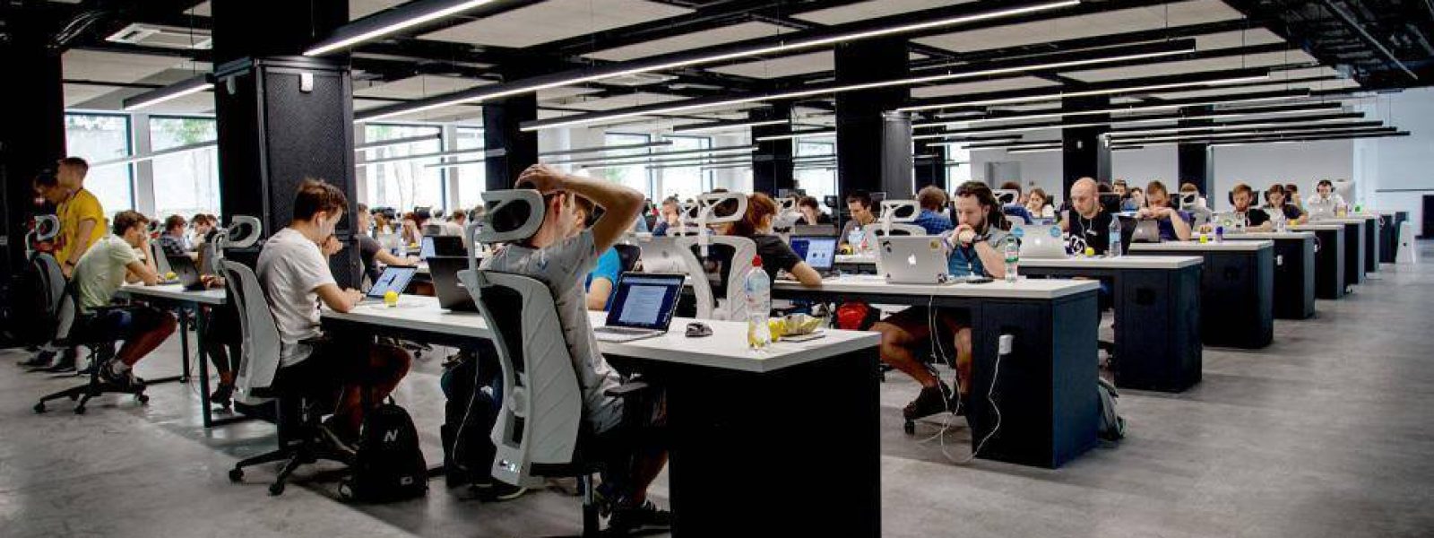 Έρευνα Indeed: «Βαρυχειμωνιά» στην αγορά εργασίας για Data & Analytics – Μείωση 40% στις θέσεις