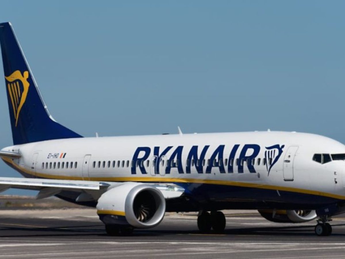 Η Ryanair λέει όχι στο Starlink για τις πτήσεις της!