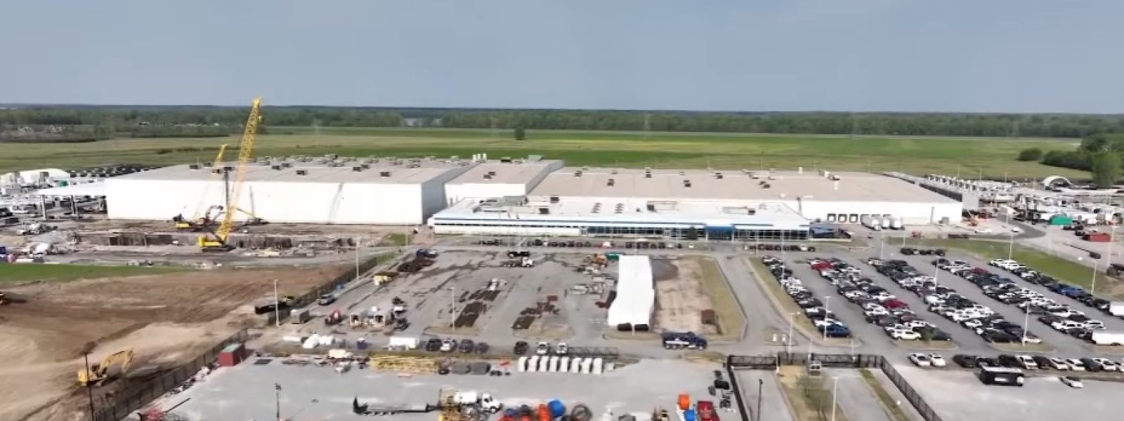 Η xAI αγόρασε κτίριο για να κατασκευάσει το τρίτο κέντρο δεδομένων της