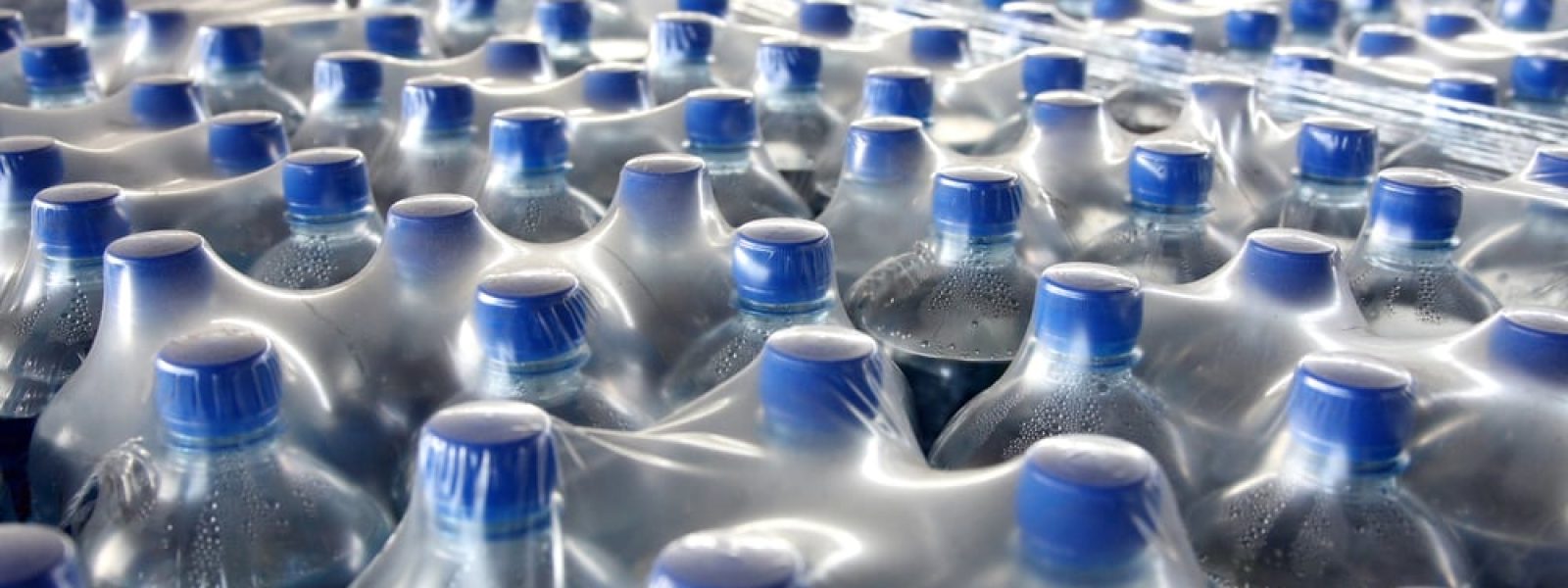 Μετατροπή πλαστικών αποβλήτων σε ξύδι