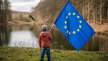 Μικρά βήματα ευρωπαϊκής αυτονομίας και στο βάθος…