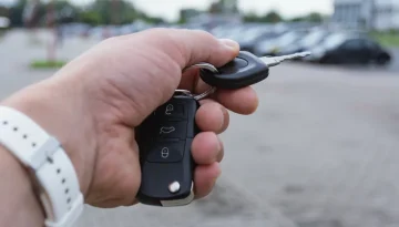 Άδειασε η μπαταρία στο smart key; Πώς να ξεκινήσεις το αυτοκίνητο χωρίς να μείνεις;