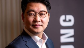 Αόρατη Τεχνητή Νοημοσύνη, Ορατή Εμπιστοσύνη