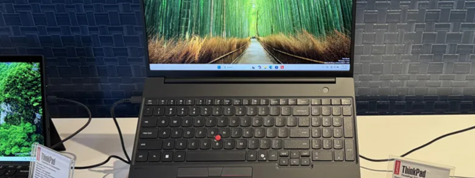 Lenovo MWC 2026: Νέα γενιά ThinkPad και ThinkBook, με έμφαση στην γρήγορη επισκευή, τις επιδόσεις και την AI