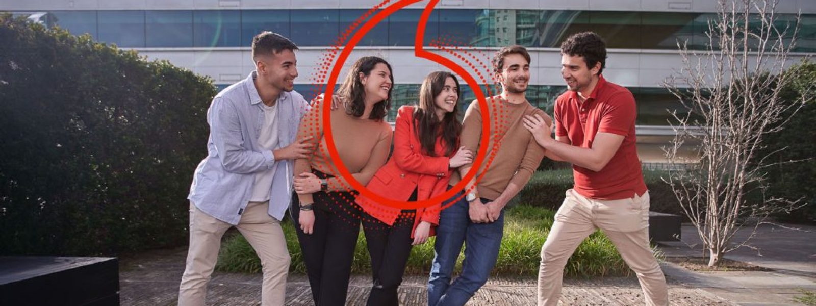 Πάνω από 90 νέοι εντάχθηκαν στα προγράμματα καριέρας της Vodafone