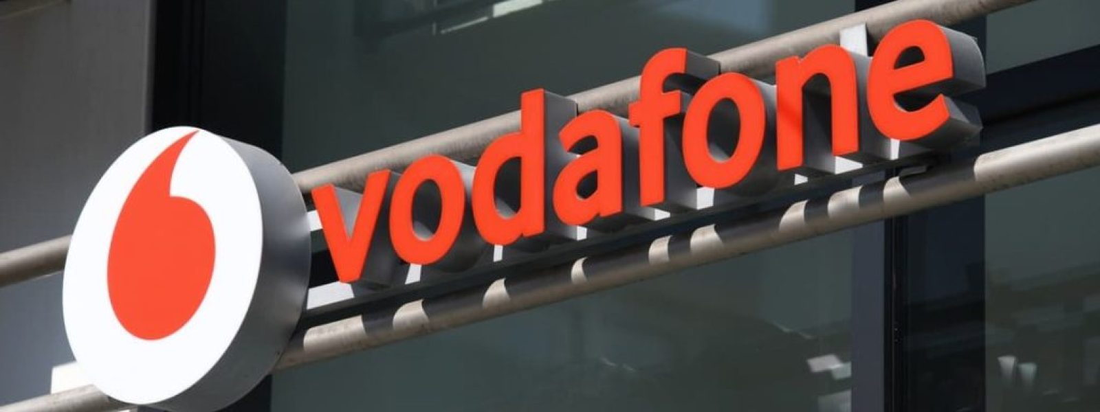 &Alpha;&nu;&alpha;&nu;&epsilon;&omega;&mu;έ&nu;&omicron; Vodafone &Pi;&alpha;&sigmaf; &Pi;&alpha;&nu;&tau;&omicron;ύ &mu;&epsilon; &pi;&tau;ώ&sigma;&eta; &tau;&iota;&mu;ώ&nu;