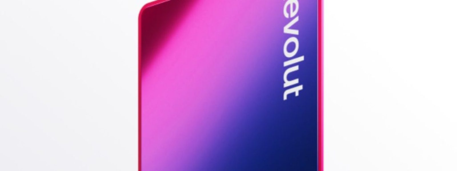 Revolut: Χρησιμοποίησε δεδομένα χρηστών 111 χωρών για το PRAGMA