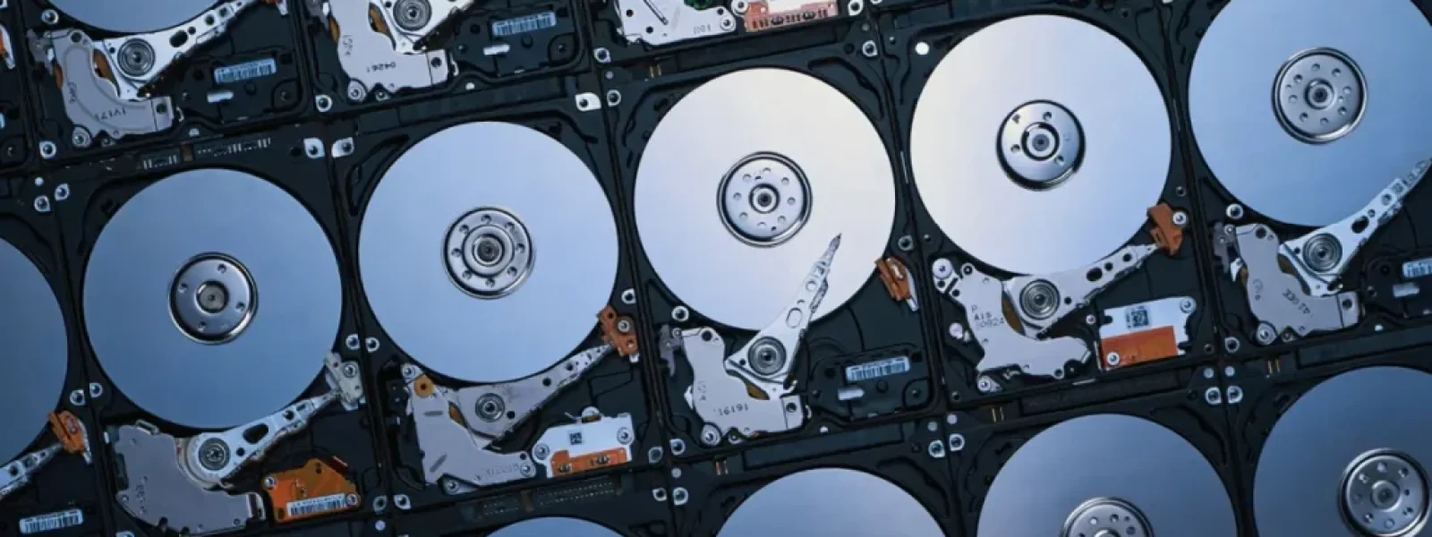 Toshiba: &Alpha;&rho;&nu;&epsilon;ί&tau;&alpha;&iota; &alpha;&nu;&tau;&iota;&kappa;&alpha;&tau;ά&sigma;&tau;&alpha;&sigma;&eta; &sigma;&kappa;&lambda;&eta;&rho;ώ&nu; &delta;ί&sigma;&kappa;&omega;&nu; &sigma;&tau;&alpha; &pi;&lambda;&alpha;ί&sigma;&iota;&alpha; &tau;&eta;&sigmaf; &epsilon;&gamma;&gamma;ύ&eta;&sigma;&eta;&sigmaf;