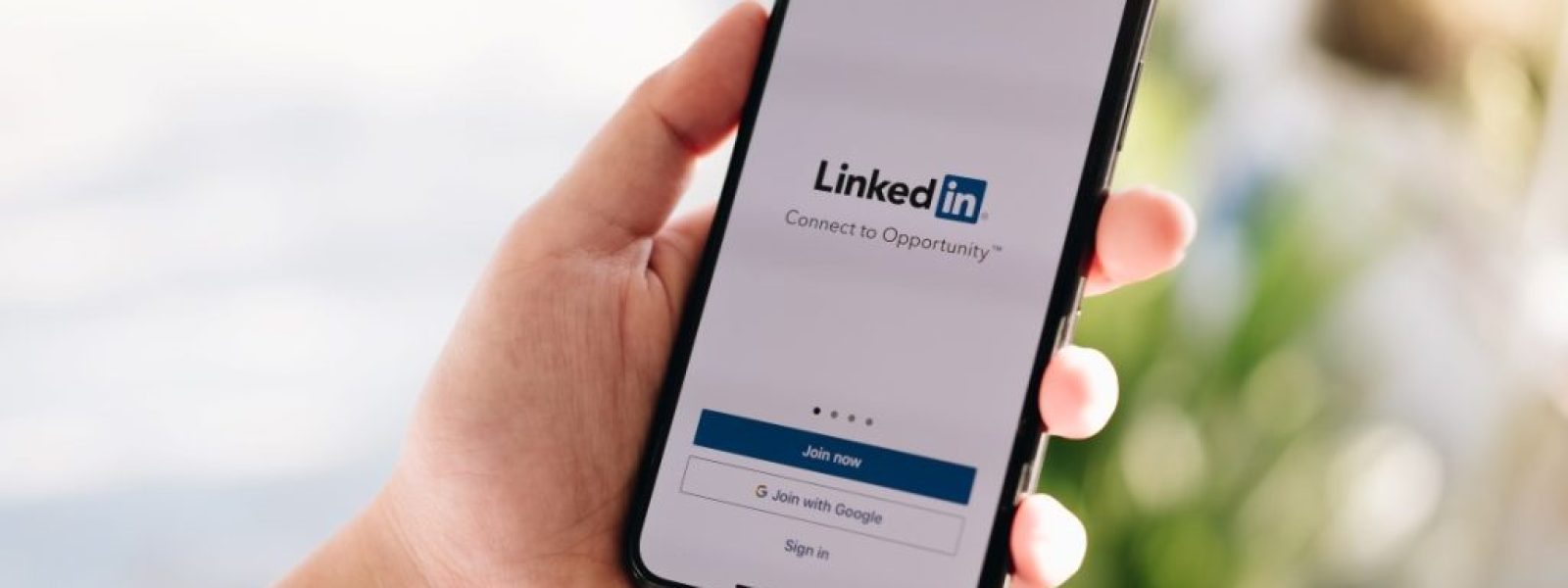 Γιατί είναι σημαντικό να έχετε το LinkedIn για την επιχείρησή σας
