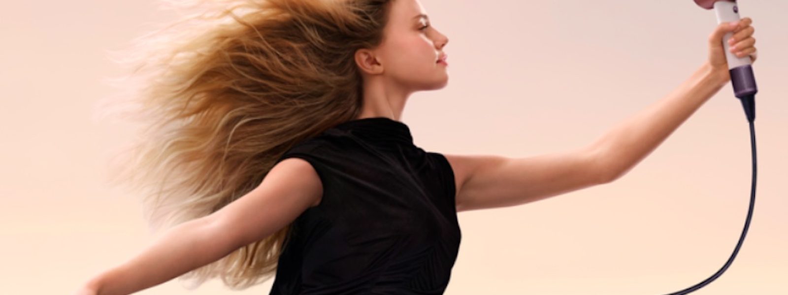 Η Dyson παρουσιάζει το Supersonic Travel:  32% μικρότερο. 25% ελαφρύτερο. Εξίσου ισχυρό