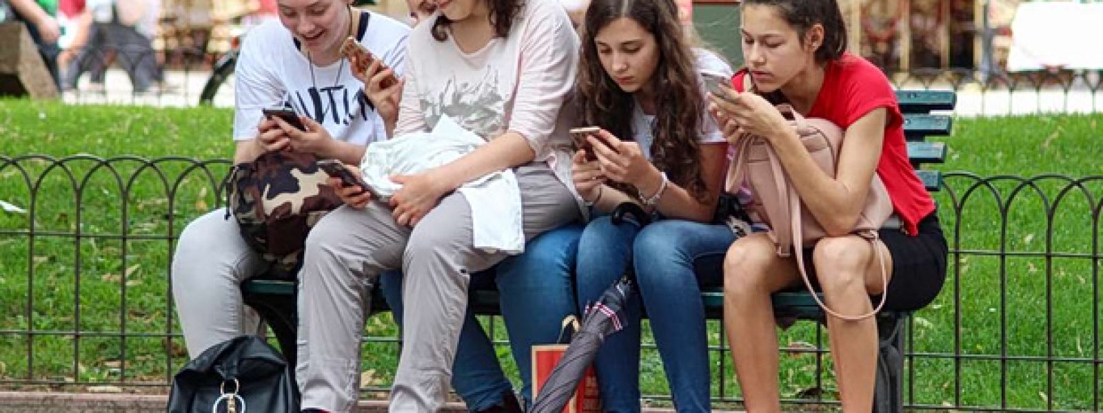 Λειτουργούν οι απαγορεύσεις των social media; Το πείραμα της Αυστραλίας δείχνει να απέτυχε  ­­­