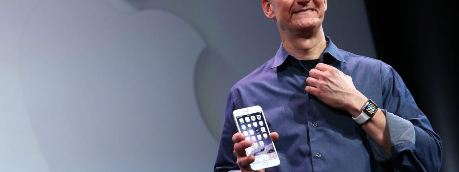 Τέλος Εποχής για την Apple: Αποχωρεί ο Tim Cook από τη θέση του CEO – Αυτός είναι ο διάδοχός του!