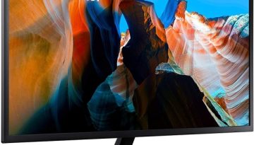 Τεστάρουμε τη νέα 4K ultrawide οθόνη της Samsung που αλλάζει τα δεδομένα στο multitasking