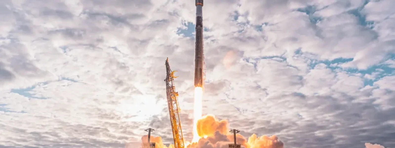 Πύραυλος από το παρελθόν της SpaceX θα πέσει στη Σελήνη σαν μετεωρίτης