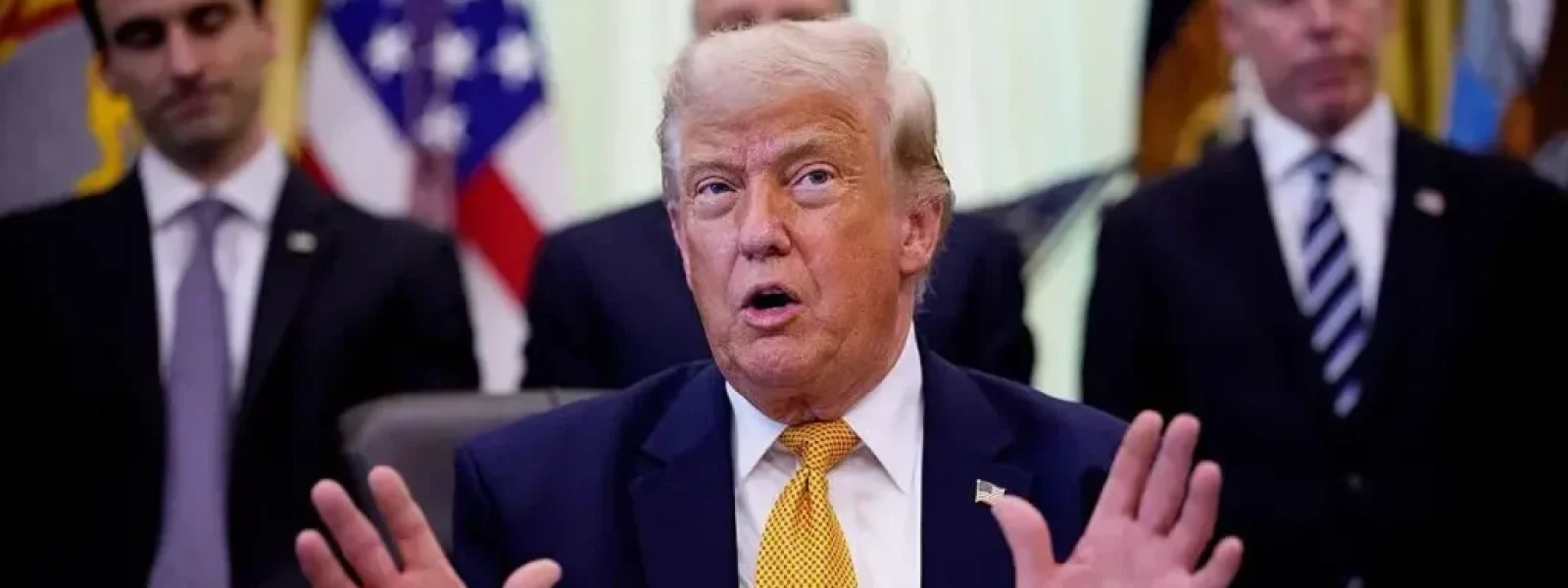 Ο Trump απειλεί με δασμού 100% όσες χώρες φορολογήσουν τις Big Tech – Techmaniacs