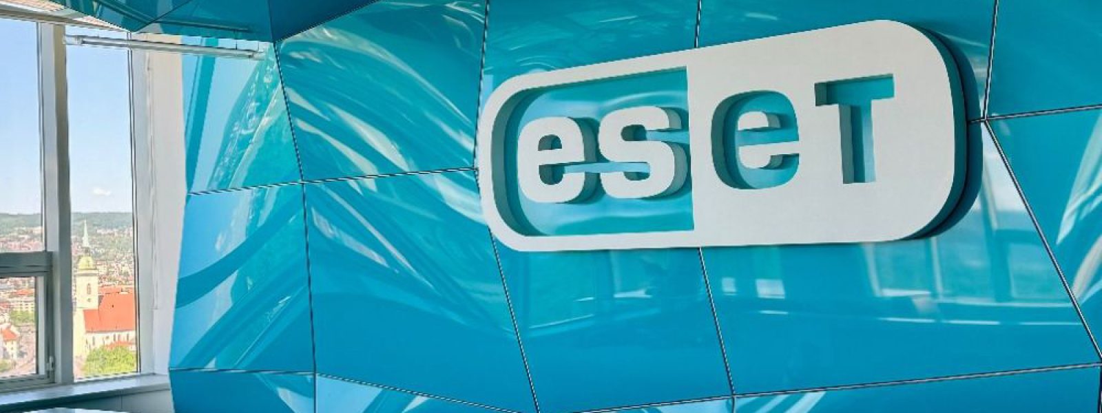 Η ESET επενδύει €40 εκατ. στην AI κυβερνοασφάλεια