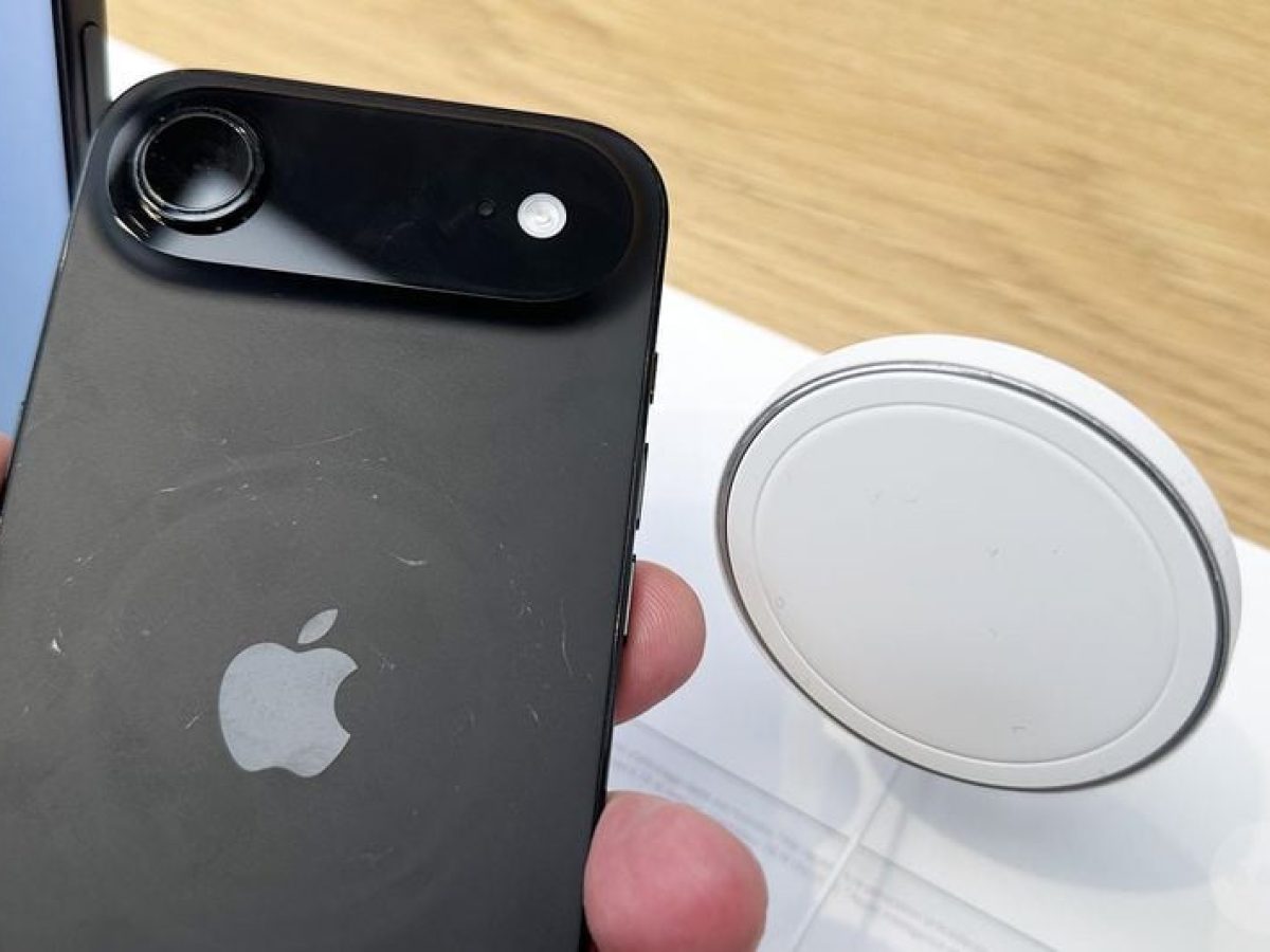 Λύση στο πρόβλημα φόρτισης του iPhone 17