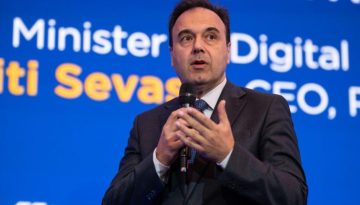 Παπαστεργίου: Στο Pharos AI Factory χτίζουμε λύσεις τεχνητής νοημοσύνης με ελληνικό αποτύπωμα και ευρωπαϊκά πρότυπα