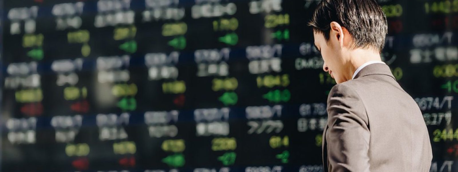 &Psi;&eta;&phi;&iota;&alpha;&kappa;ό&sigmaf; &pi;&upsilon;&rho;&epsilon;&tau;ό&sigmaf; &sigma;&tau;&eta;&nu; &Alpha;&sigma;ί&alpha; &mu;&epsilon; &tau;&iota;&sigmaf; &mu;&epsilon;&tau;&omicron;&chi;έ&sigmaf; &tau;&omega;&nu; &tau;&sigma;&iota;&pi; &nu;&alpha; &pi;&alpha;ί&rho;&nu;&omicron;&upsilon;&nu; &phi;&omega;&tau;&iota;ά &mu;&epsilon;&tau;ά &tau;&omicron; &pi;&rho;ά&sigma;&iota;&nu;&omicron; &phi;&omega;&sigmaf; &alpha;&pi;ό &tau;&eta; Wall Street