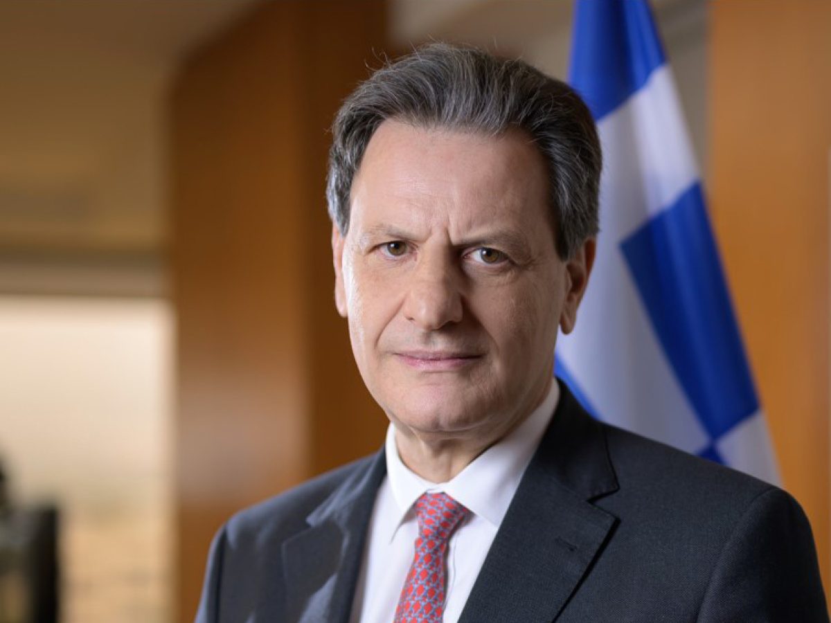 Τεχνητή Νοημοσύνη: Η Εκτόπιση της Εργασίας – το νέο βιβλίο του Θόδωρου Σκυλακάκη