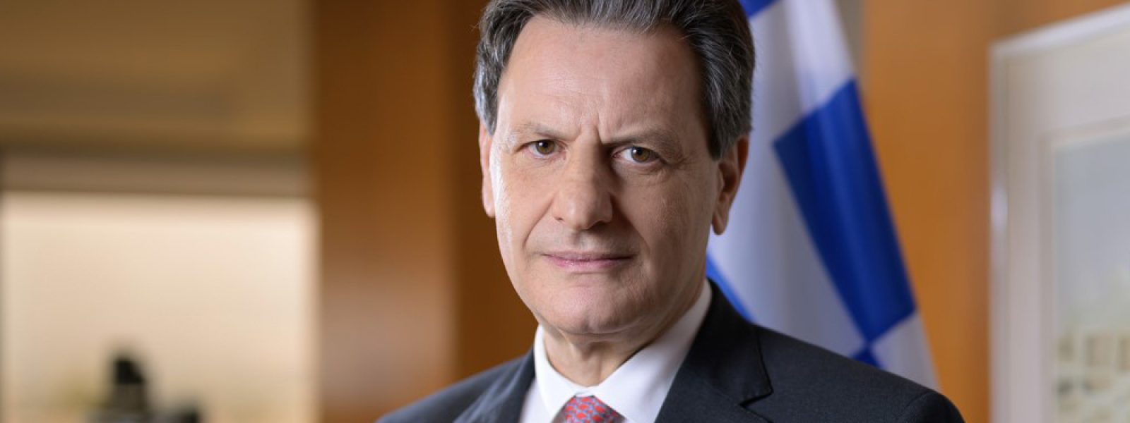 Τεχνητή Νοημοσύνη: Η Εκτόπιση της Εργασίας – το νέο βιβλίο του Θόδωρου Σκυλακάκη