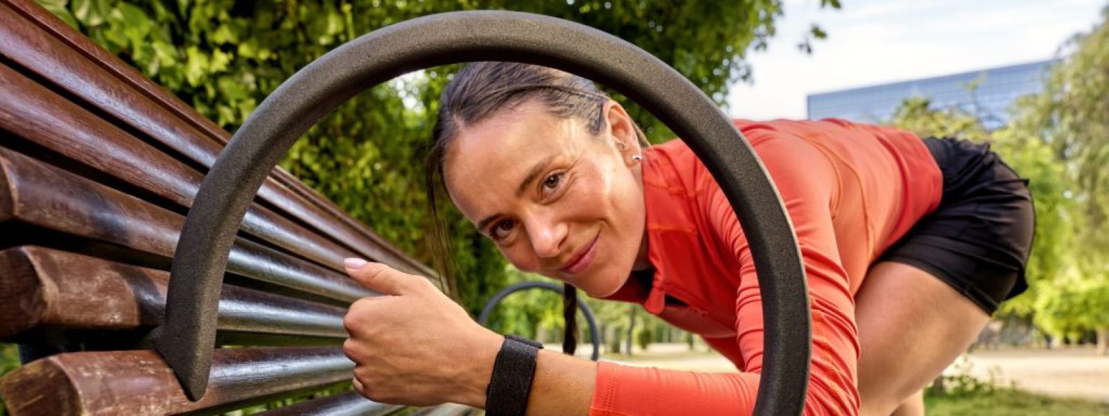 Γνωρίστε το CIRQA Smart Band: Η συσκευή παρακολούθησης υγείας και ευεξίας χωρίς οθόνη της Garmin – MyPhone.gr