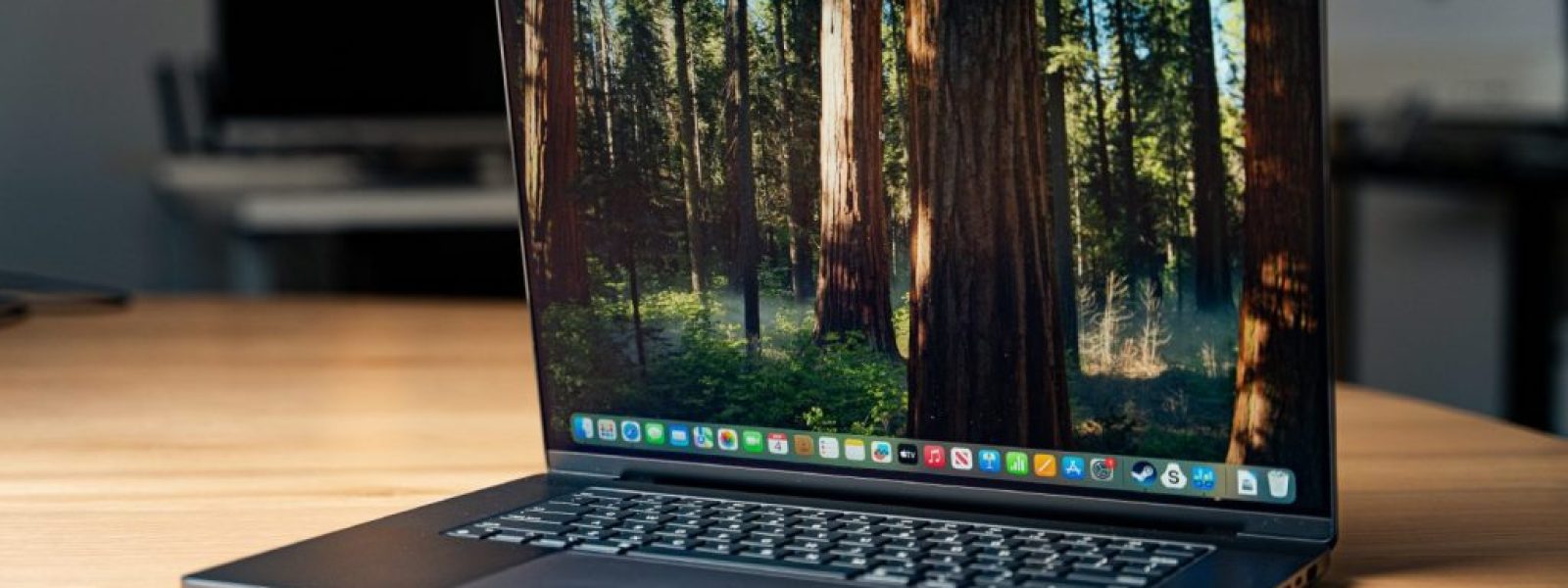 Η Apple ετοιμάζει μια τεράστια επίθεση στην αγορά των Mac – MyPhone.gr