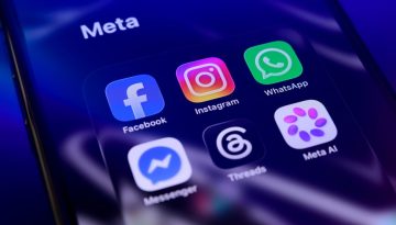 Η Ευρωπαϊκή Επιτροπή ζητά από τη Meta να αλλάξει τις λειτουργίες των πλατφορμών της λόγω «εθιστικών» χαρακτηριστικών