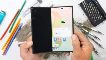 &Tau;&omicron; Galaxy Z Fold 8 Ultra &tau;&omega;&nu; 2.279&euro; &alpha;&pi;έ&tau;&upsilon;&chi;&epsilon; &sigma;&tau;&omicron; &tau;&epsilon;&sigma;&tau; &alpha;&nu;&tau;&omicron;&chi;ή&sigmaf; &tau;&omicron;&upsilon; JerryRigEverything! &ndash; Techmaniacs