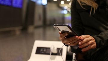 &Alpha;&pi;ό &tau;&omicron; 5G &sigma;&tau;&omicron; 6G: &Tau;&omicron; &mu;&epsilon;&gamma;ά&lambda;&omicron; &psi;&eta;&phi;&iota;&alpha;&kappa;ό ά&lambda;&mu;&alpha; &kappa;&alpha;&iota; &tau;&omicron; &sigma;&tau;&omicron;ί&chi;&eta;&mu;&alpha; &tau;&eta;&sigmaf; &Epsilon;&lambda;&lambda;ά&delta;&alpha;&sigmaf;