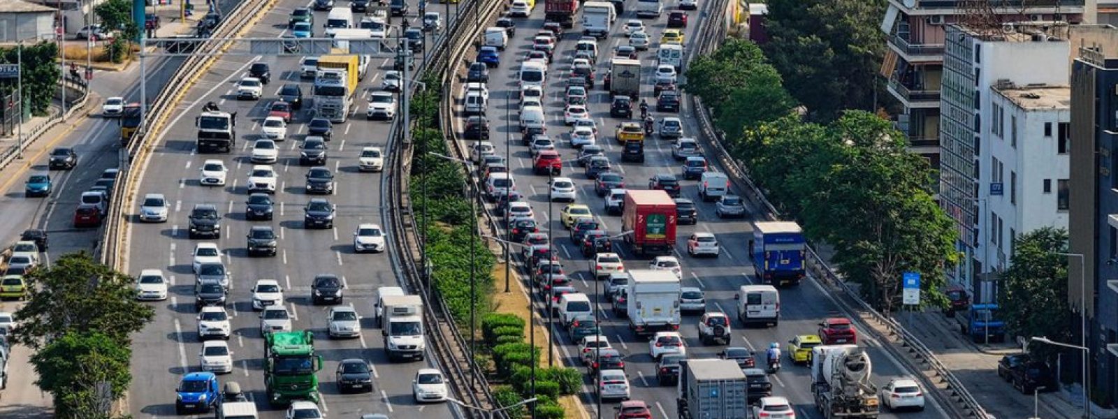 Δύο νέα γραφεία και τεχνητή νοημοσύνη ξεσκονίζουν τις ενστάσεις για τα ανασφάλιστα Ι.Χ.