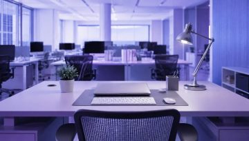 Stanford: &Sigma;&tau;&omicron; 19% &tau;&omicron; &chi;ά&sigma;&mu;&alpha; &alpha;&pi;&alpha;&sigma;&chi;ό&lambda;&eta;&sigma;&eta;&sigmaf; &tau;&omega;&nu; &nu;έ&omega;&nu; &sigma;&epsilon; &epsilon;&pi;&alpha;&gamma;&gamma;έ&lambda;&mu;&alpha;&tau;&alpha; &mu;&epsilon; έ&kappa;&theta;&epsilon;&sigma;&eta; &sigma;&tau;&eta;&nu; AI &mdash; InfoCom