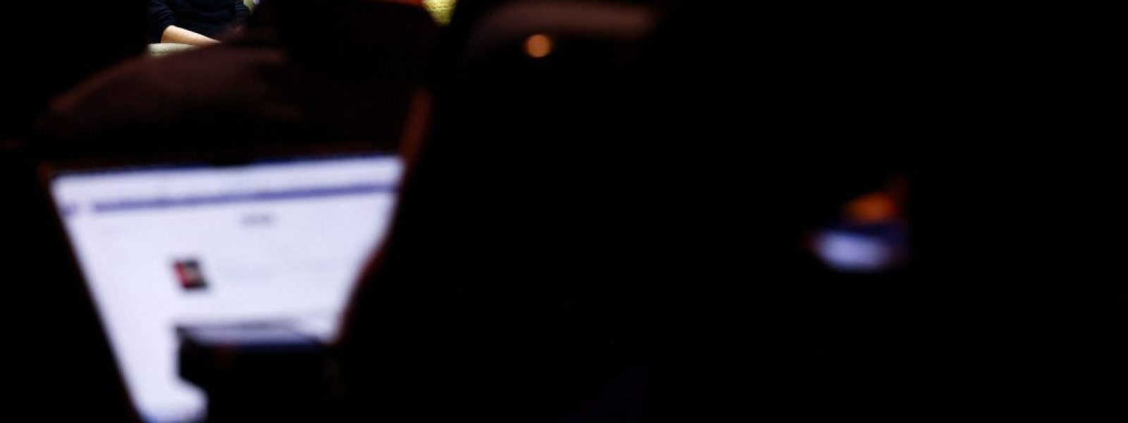 &Alpha;&nu;&eta;&sigma;&upsilon;&chi;&eta;&tau;&iota;&kappa;ά &pi;&epsilon;&rho;&iota;&sigma;&tau;&alpha;&tau;&iota;&kappa;ά &mu;&epsilon; &mu;&omicron;&nu;&tau;έ&lambda;&alpha; &tau;&epsilon;&chi;&nu;&eta;&tau;ή&sigmaf; &nu;&omicron;&eta;&mu;&omicron;&sigma;ύ&nu;&eta;&sigmaf; &pi;&omicron;&upsilon; &pi;&rho;&omicron;&sigma;&pi;ά&theta;&eta;&sigma;&alpha;&nu; &nu;&alpha; &laquo;&kappa;&lambda;έ&psi;&omicron;&upsilon;&nu;&raquo; | in.gr
