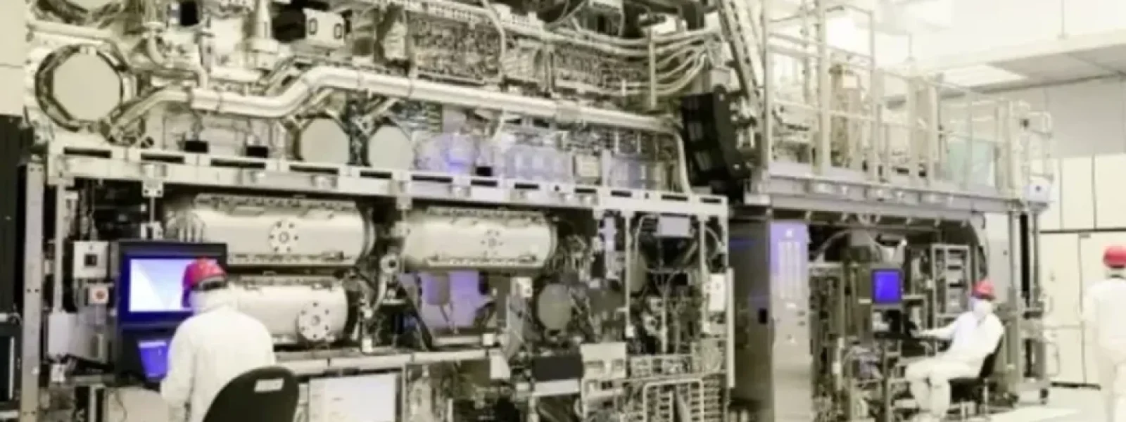 ASML vs &Kappa;ί&nu;&alpha;: &Pi;ό&sigma;&omicron; &pi;ί&sigma;&omega; &beta;&rho;ί&sigma;&kappa;&epsilon;&tau;&alpha;&iota; &eta; &kappa;&iota;&nu;&epsilon;&zeta;&iota;&kappa;ή &tau;&epsilon;&chi;&nu;&omicron;&lambda;&omicron;&gamma;ί&alpha; EUV; &ndash; Techmaniacs