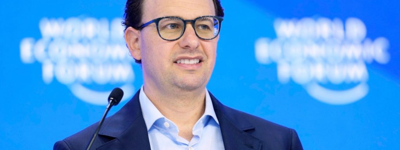 &Nu;έ&alpha; &pi;&rho;&omicron;&epsilon;&iota;&delta;&omicron;&pi;&omicron;ί&eta;&sigma;&eta; &alpha;&pi;ό &tau;&omicron;&nu; CEO &tau;&eta;&sigmaf; Anthropic: &Nu;&alpha; &epsilon;&pi;&iota;&beta;&rho;&alpha;&delta;&upsilon;&nu;&theta;&epsilon;ί &eta; &kappa;&omicron;ύ&rho;&sigma;&alpha; &alpha;&nu;ά&pi;&tau;&upsilon;&xi;&eta;&sigmaf; &tau;&eta;&sigmaf; &tau;&epsilon;&chi;&nu;&eta;&tau;ή&sigmaf; &nu;&omicron;&eta;&mu;&omicron;&sigma;ύ&nu;&eta;&sigmaf; &ndash; &Alpha;&nu;&eta;&sigma;&upsilon;&chi;ί&alpha; &gamma;&iota;&alpha; &tau;&eta;&nu; &alpha;&upsilon;&tau;&omicron;&beta;&epsilon;&lambda;&tau;ί&omega;&sigma;&eta; &tau;&eta;&sigmaf; AI