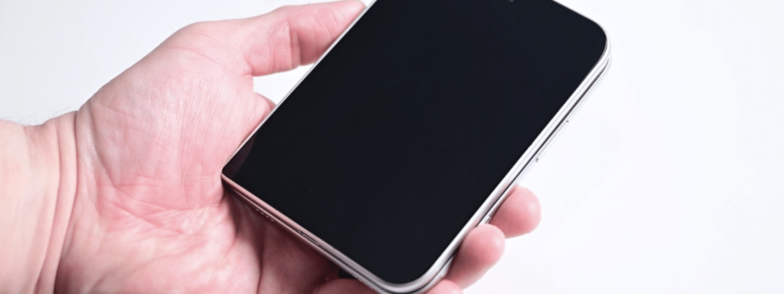 &Tau;&omicron; &alpha;&nu;&alpha;&delta;&iota;&pi;&lambda;&omicron;ύ&mu;&epsilon;&nu;&omicron; iPhone &alpha;&pi;&omicron;&kappa;&alpha;&lambda;ύ&phi;&theta;&eta;&kappa;&epsilon;: &tau;ό&sigma;&omicron; &lambda;&epsilon;&pi;&tau;ό &epsilon;ί&nu;&alpha;&iota;