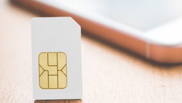 &Eta; Apple &beta;ά&zeta;&epsilon;&iota; &tau;έ&lambda;&omicron;&sigmaf; &sigma;&tau;&eta;&nu; &alpha;&nu;ά&gamma;&kappa;&eta; &mu;&epsilon;&tau;&alpha;&phi;&omicron;&rho;ά&sigmaf; &tau;&eta;&sigmaf; SIM &ndash; Techmaniacs