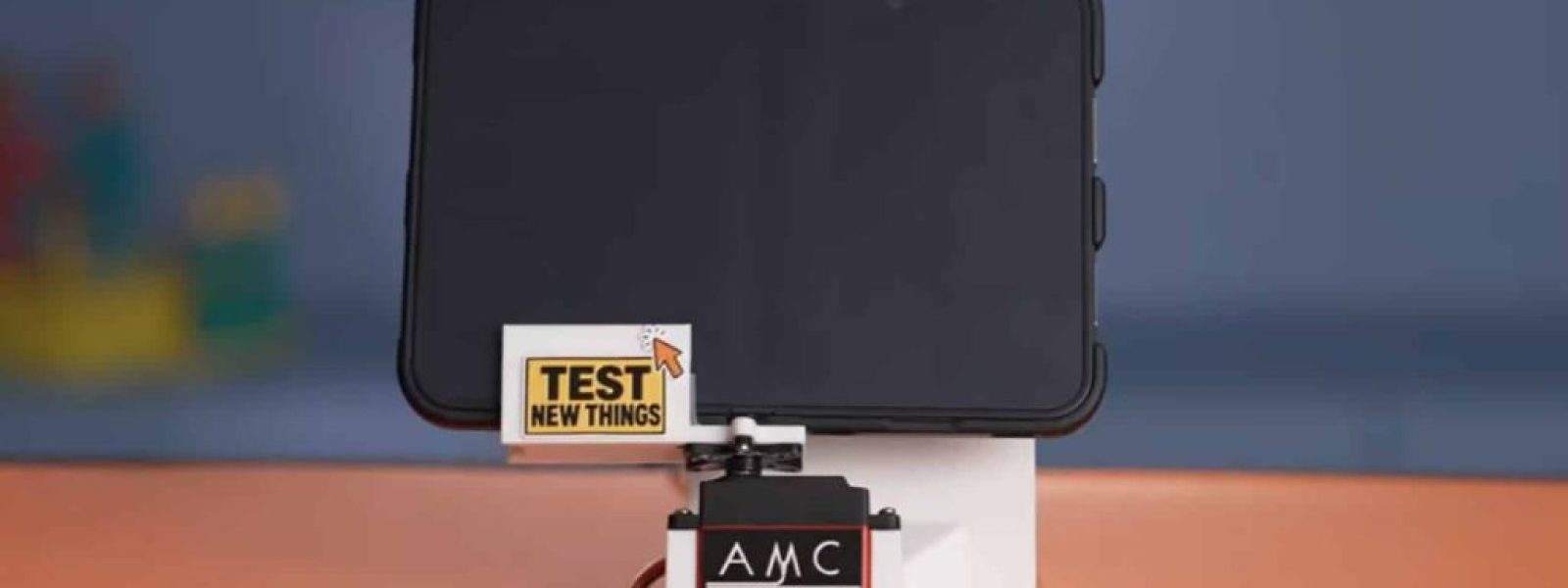 &Alpha;&nu;&tau;έ&chi;&epsilon;&iota; &omicron; &mu;&epsilon;&nu;&tau;&epsilon;&sigma;έ&sigmaf; &tau;&omicron;&upsilon; iPhone Duo; &Eta; &pi;&rho;ώ&tau;&eta; &delta;&omicron;&kappa;&iota;&mu;ή &alpha;&nu;&tau;&omicron;&chi;ή&sigmaf; &ndash; Techblog